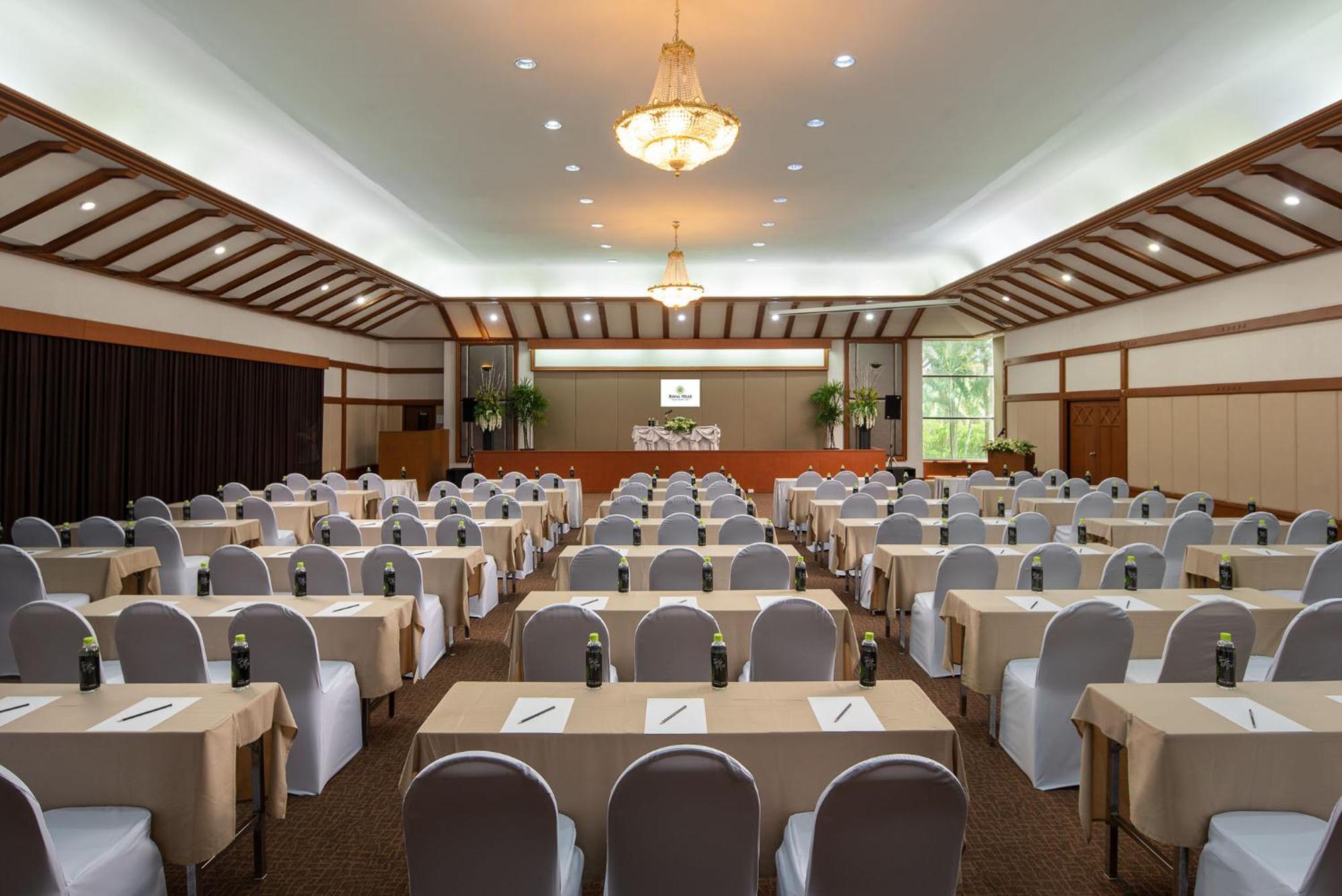 Royal Hills Golf Resort & Spa Nakhon Nayok Eksteriør bilde