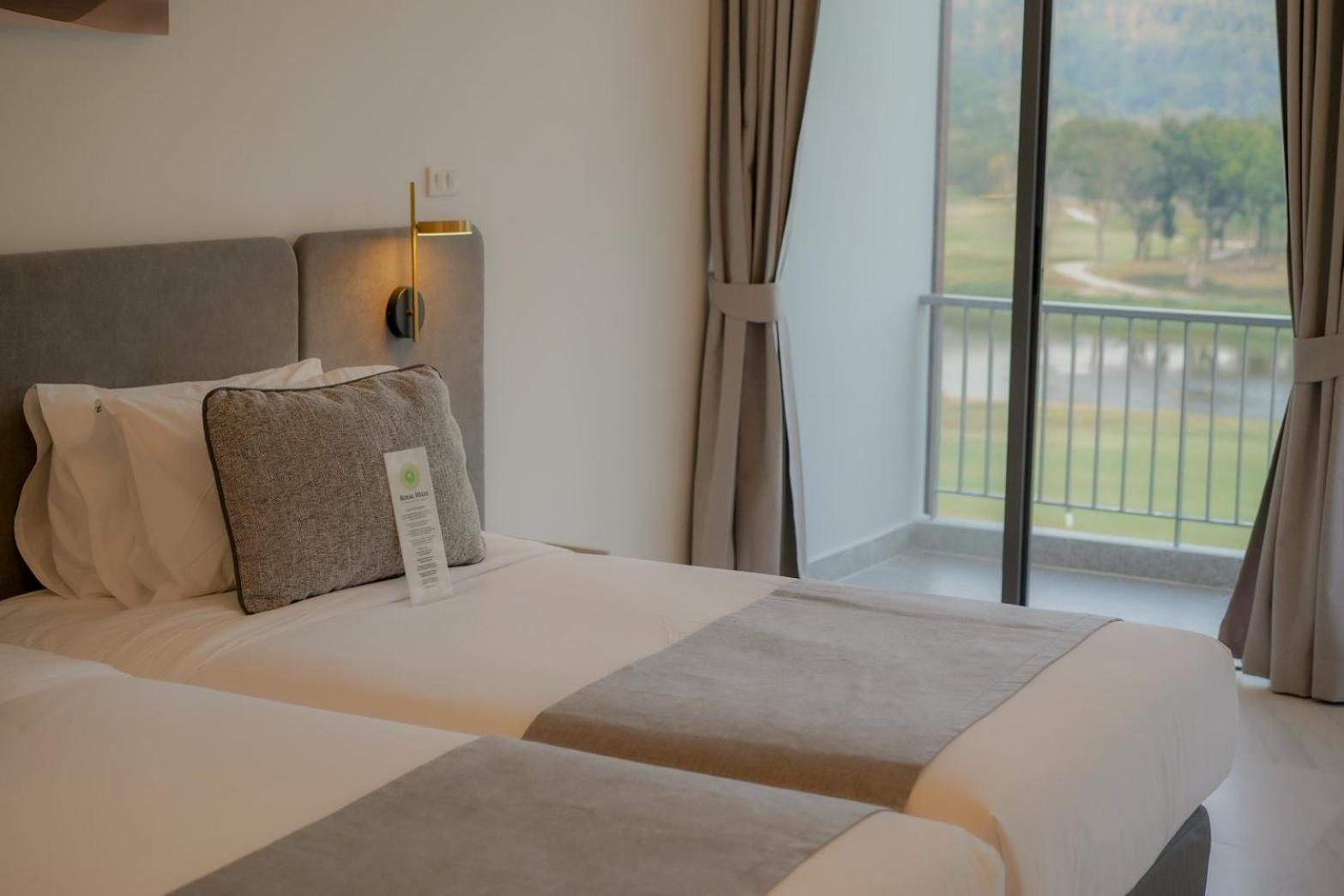 Royal Hills Golf Resort & Spa Nakhon Nayok Eksteriør bilde