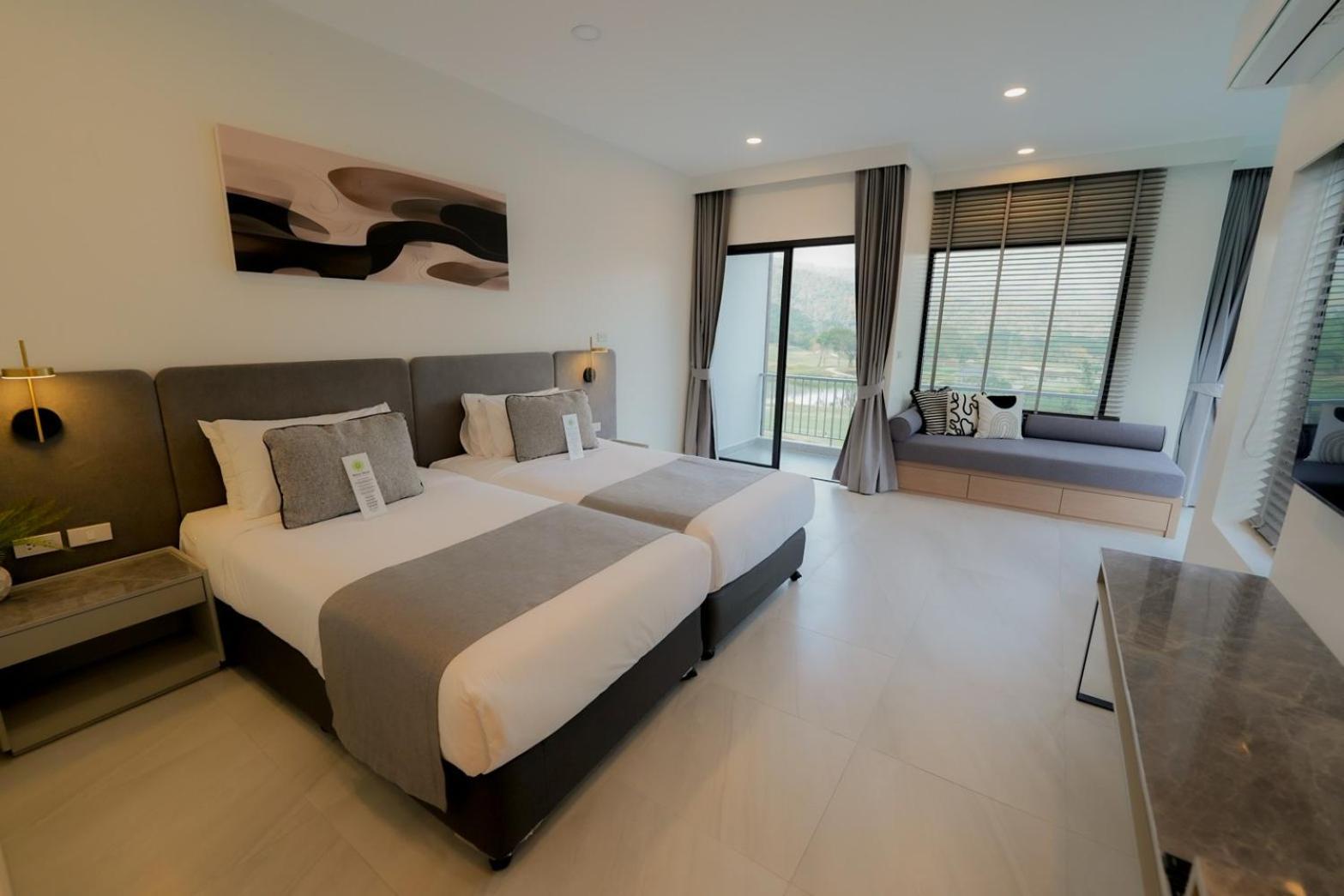 Royal Hills Golf Resort & Spa Nakhon Nayok Eksteriør bilde