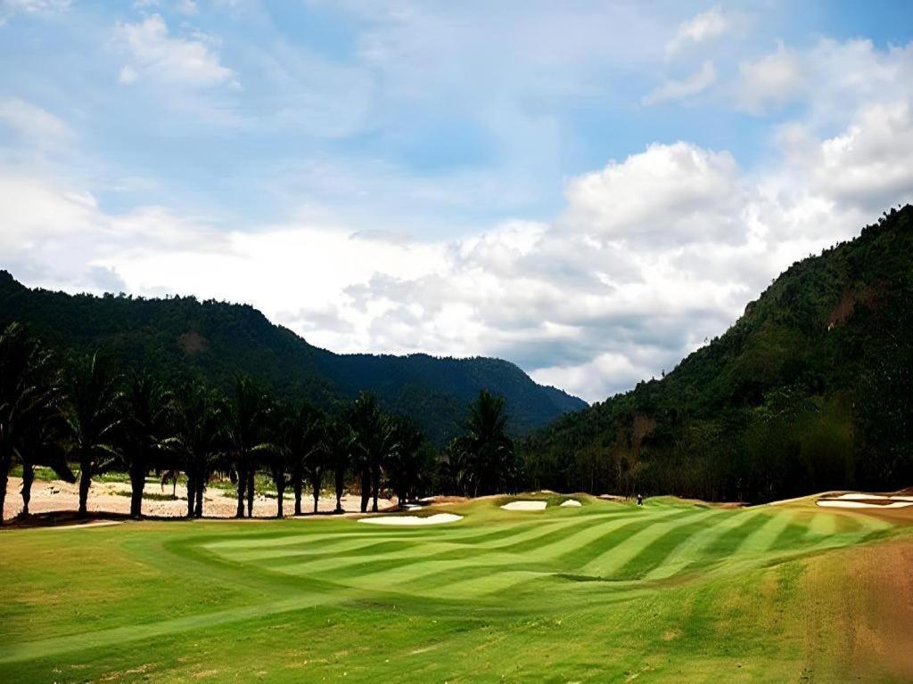 Royal Hills Golf Resort & Spa Nakhon Nayok Eksteriør bilde